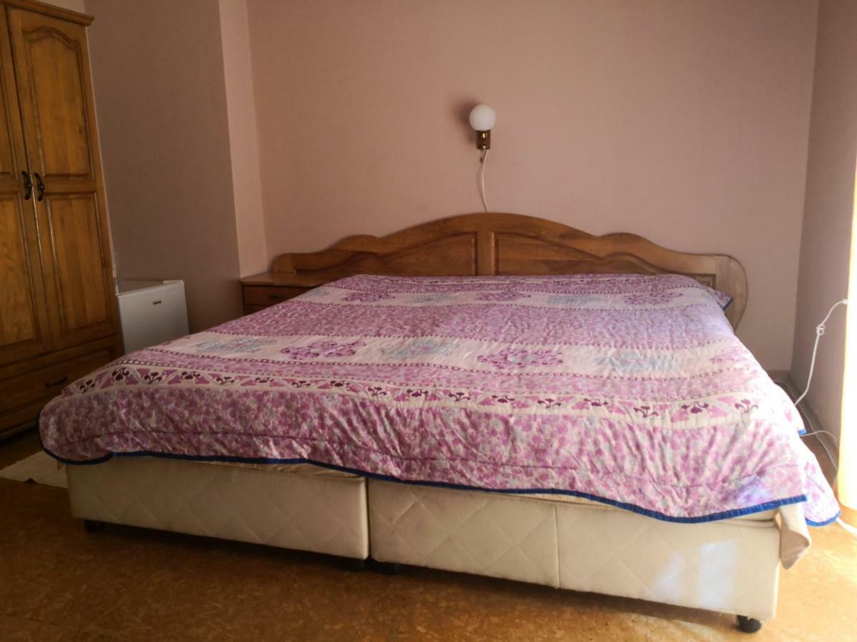 Hotel Atlantic Сливен Экстерьер фото